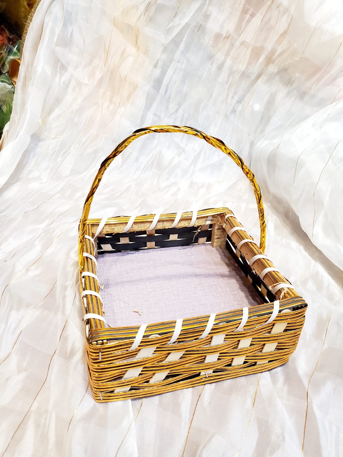 Petite (Extra Small) Golden & Silver Gift Basket Set - Empty Basket with Net