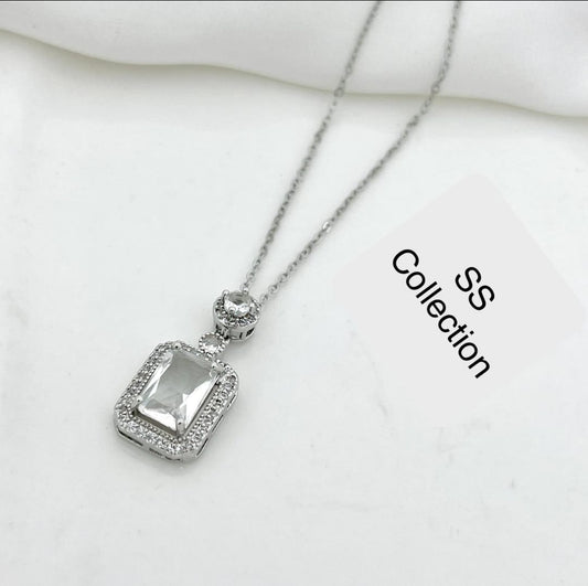 Cubic White Zircon Siver Pendant